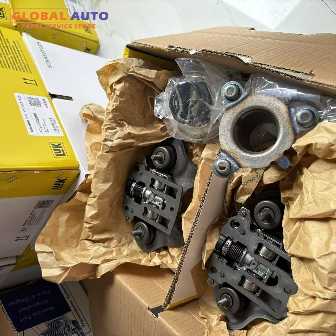 LUK New 6020008000 6DCT250 DPS6Transmission Dual Clutch With Fork Suit For FORD FOCUS 1.6L 2.0L 11-18
LUK New 6020008000 6DCT250 DPS6Transmission Dual Clutch With Fork Suit For FORD FOCUS 1.6L 2.0L 11-18