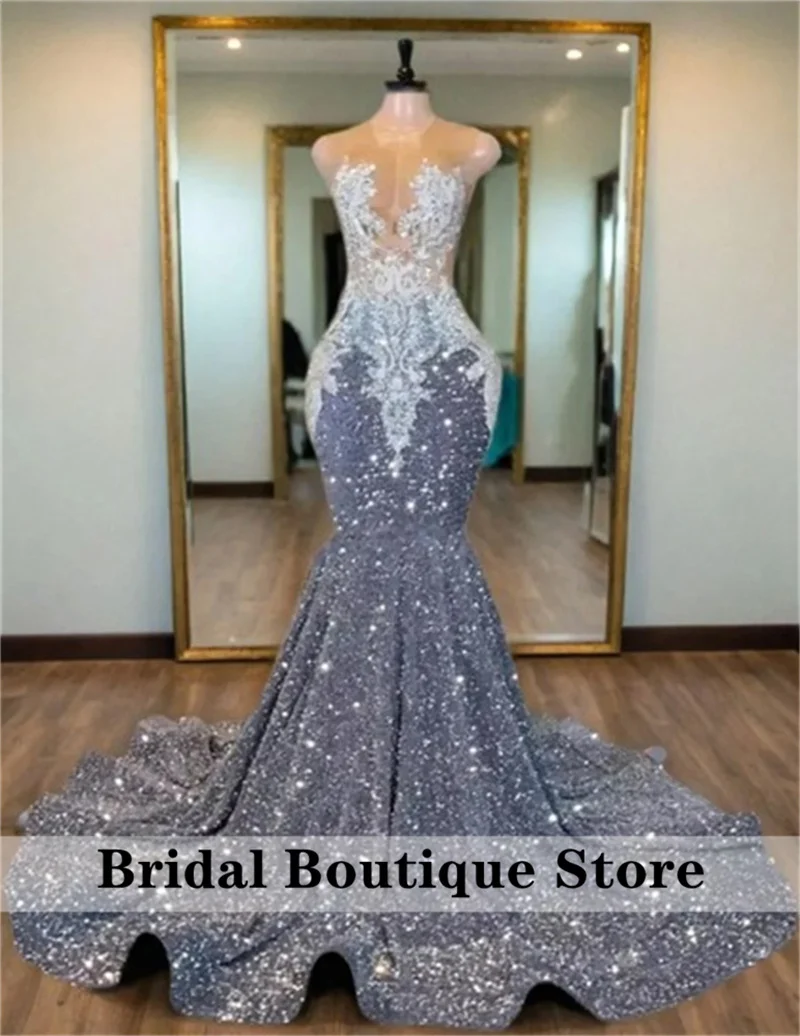Shining Silver Prom Dresses 2025 Gems Pearls Crystal Beads Sequins Gown Wedding Birthday Party Gowns Black Girls Customized
Shining Silver Prom Dresses 2025 Gems Pearls Crystal Beads Sequins Gown Wedding Birthday Party Gowns Black Girls Customized