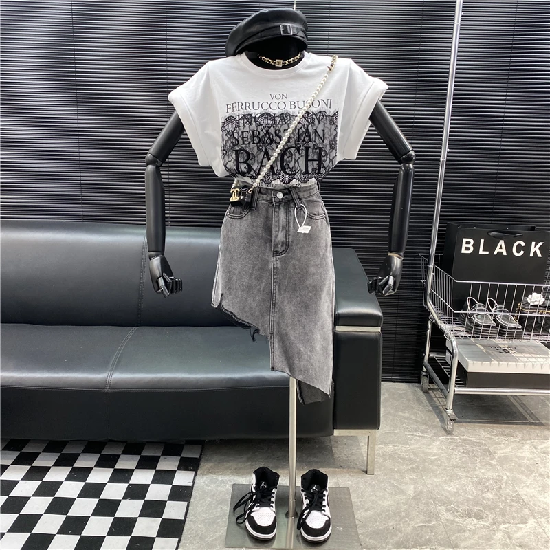 New 2022 fashion Designer new style Famous brand Lace stitching letters Shoulder pad short sleeve T-shirt Loose Versatile Top
New 2022 fashion Designer new style Famous brand Lace stitching letters Shoulder pad short sleeve T-shirt Loose Versatile Top