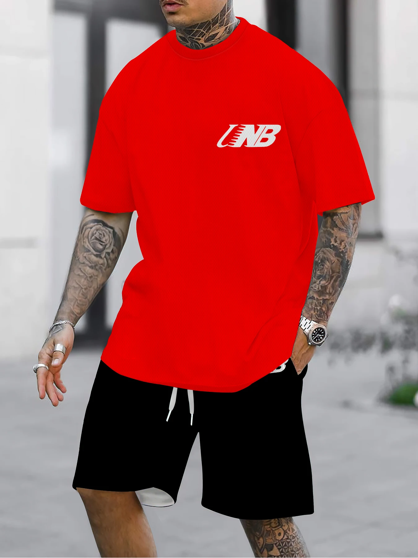Summer new men's casual two-piece round neck short sleeved T-shirt and pocket drawstring pants knitted outdoor sportswear
Summer new men's casual two-piece round neck short sleeved T-shirt and pocket drawstring pants knitted outdoor sportswear