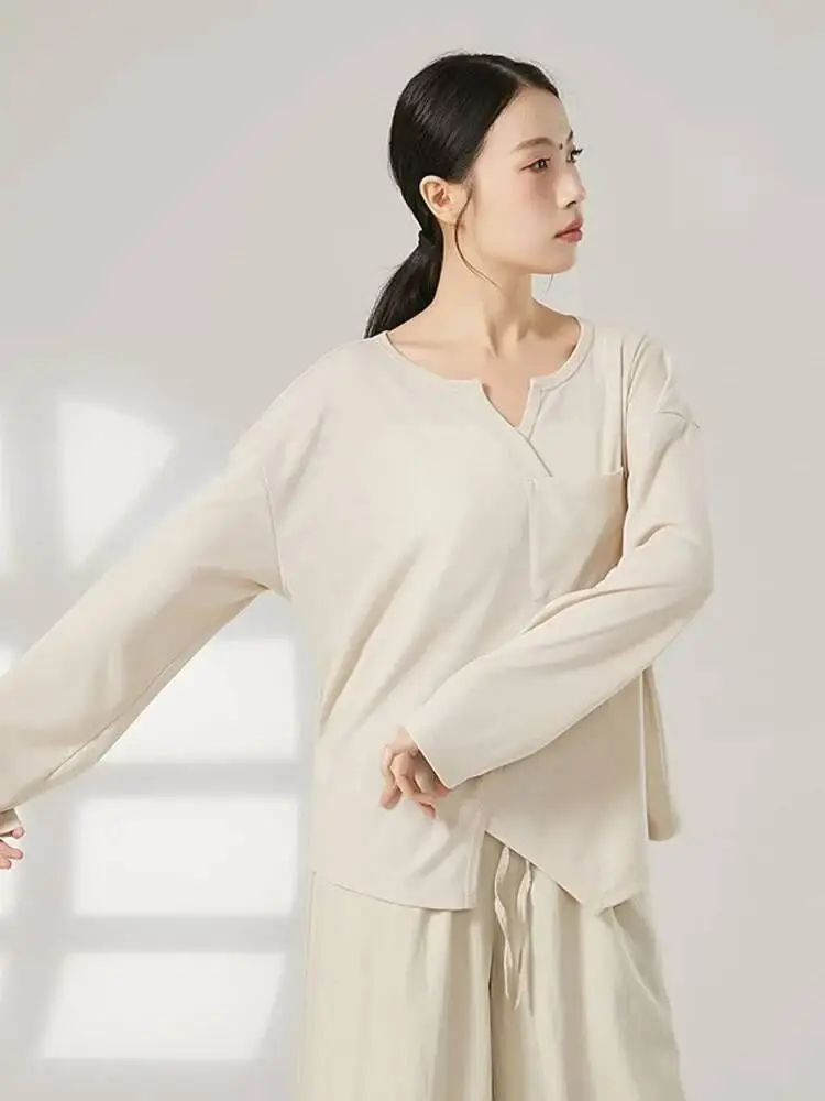 Solid Color Irregular Split Hem Long Sleeve Loose Fit Dance Top for Women Modern Stage Performance Costume Practice Shirt
Solid Color Irregular Split Hem Long Sleeve Loose Fit Dance Top for Women Modern Stage Performance Costume Practice Shirt