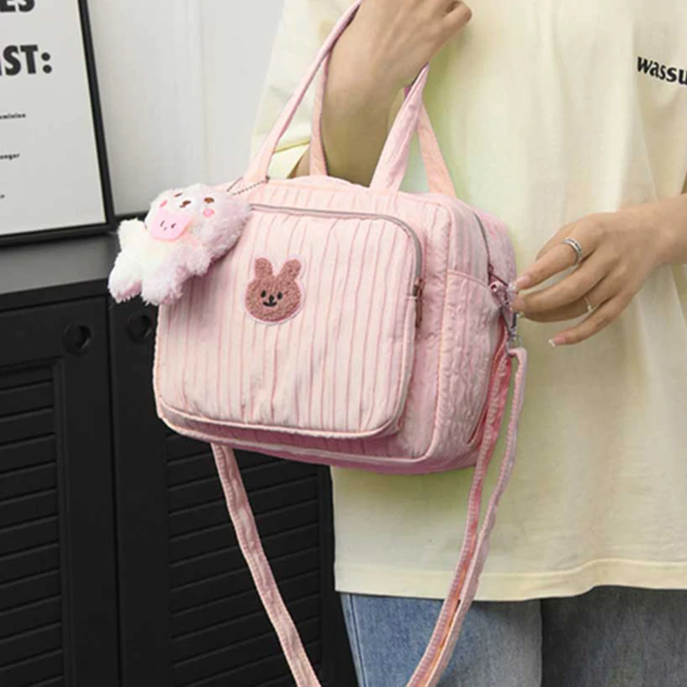 Fashion Mommy Bag for Travel Women Handbags Multi Functional Diaper Bag Baby Organizer Cute Cartoon Maternal Bag with Pendant
Fashion Mommy Bag for Travel Women Handbags Multi Functional Diaper Bag Baby Organizer Cute Cartoon Maternal Bag with Pendant