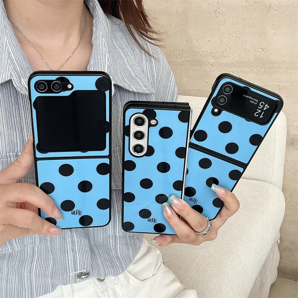 Black Dots Blue Phone Case for Samsung Galaxy Z Flip 7 6 5 4 Protective Back Cover for ZFlip5 ZFlip6 ZFlip7 Case Shell
Black Dots Blue Phone Case for Samsung Galaxy Z Flip 7 6 5 4 Protective Back Cover for ZFlip5 ZFlip6 ZFlip7 Case Shell
