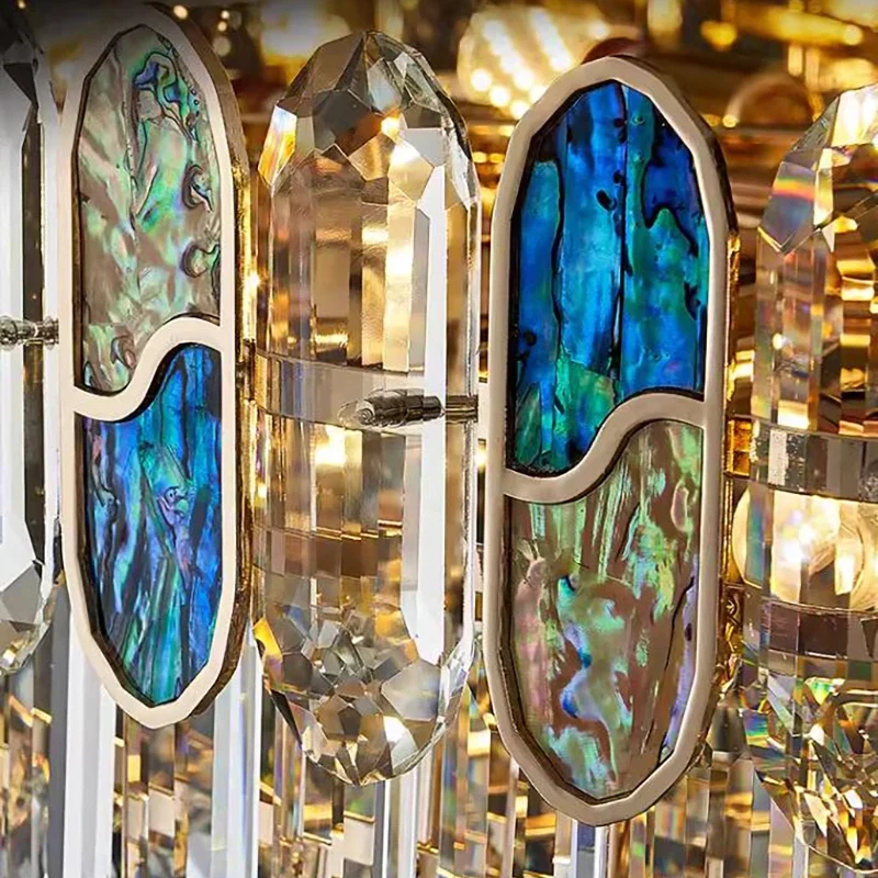 Роскошная золотая хрустальная люстра для гостиной, современный потолочный светильник, простой подвесной светильник для гостиной, спальни, кухни, виллы.
Роскошная золотая хрустальная люстра для гостиной, современный потолочный светильник, простой подвесной светильник для гостиной, спальни, кухни, виллы.