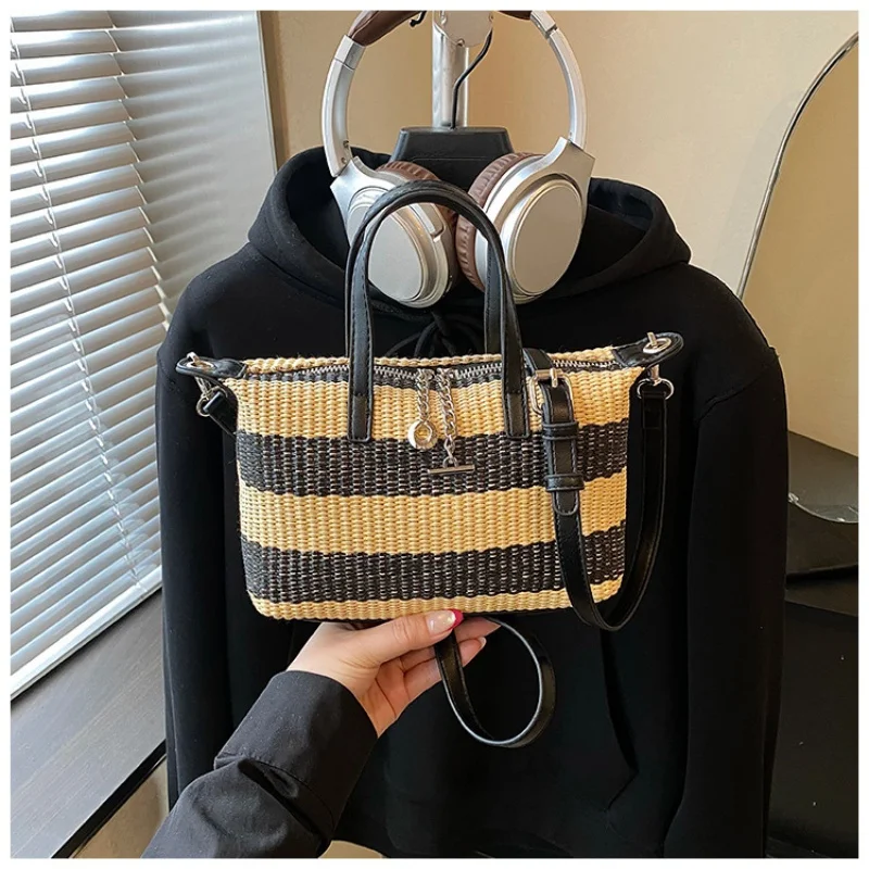 Striped Woven Mini Tote Bag, With Pearl Bow Charm & Detachable Crossbody Strap, Summer Casual Style
Striped Woven Mini Tote Bag, With Pearl Bow Charm & Detachable Crossbody Strap, Summer Casual Style