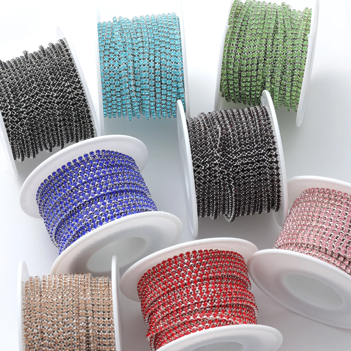 10yards Silver Bottom Claw Rhinestones Glass Crystal Diamond Chain Colored Inlaid DIY Mobile Phone Material Paste Accessories
10yards Silver Bottom Claw Rhinestones Glass Crystal Diamond Chain Colored Inlaid DIY Mobile Phone Material Paste Accessories