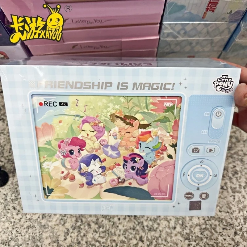 Подлинная KAYOU My Little Pony Card Friendship Eternal Carlin Adventure Подарочная коробка Периферийный значок Карточная книга Игрушка в подарок Оригинальная коробка
Подлинная KAYOU My Little Pony Card Friendship Eternal Carlin Adventure Подарочная коробка Периферийный значок Карточная книга Игрушка в подарок Оригинальная коробка