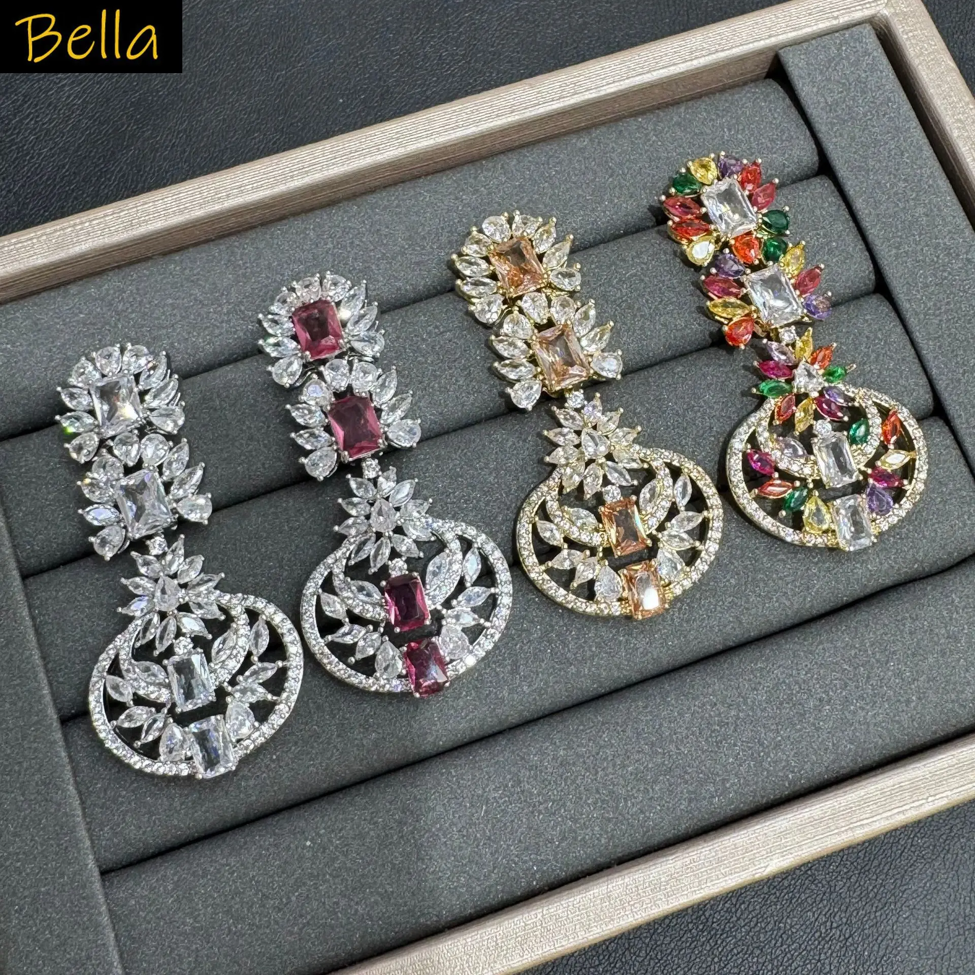 zircon shiny earrings for women luxury jewelry cut out flower plant dangling earrings dinner party jewelry unique design
zircon shiny earrings for women luxury jewelry cut out flower plant dangling earrings dinner party jewelry unique design
