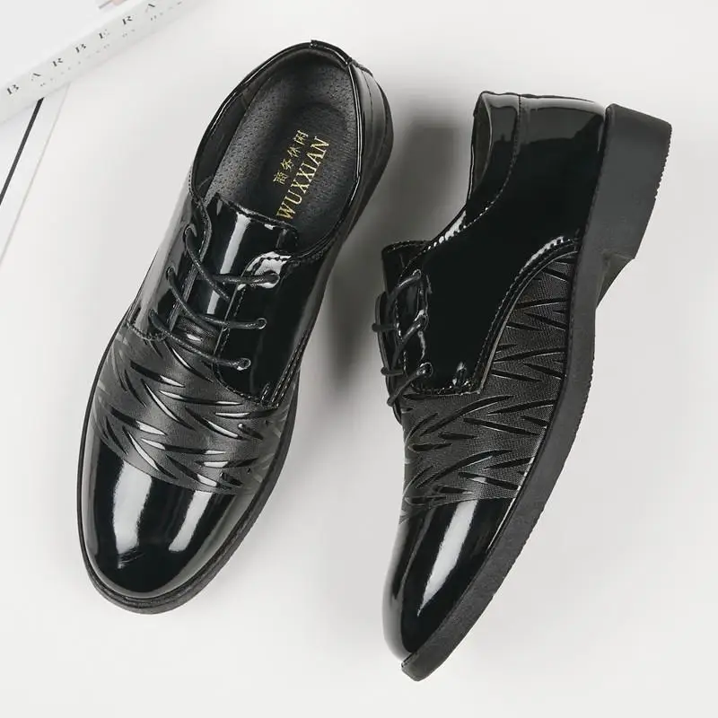 Business Casual Leather Shoes Men's Performance Shoes Heightening British Style Wedding Shoes Leather Shoes round Toe Rubber ...
Business Casual Leather Shoes Men's Performance Shoes Heightening British Style Wedding Shoes Leather Shoes round Toe Rubber ...