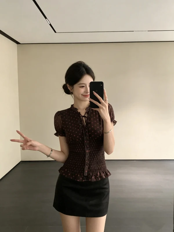 plus Size Polka Dot Waist-Cinching Shirt Summer 2026 Trendy Pure Desire Wood Grain Bow Tie Slimming Women's Blouse
plus Size Polka Dot Waist-Cinching Shirt Summer 2026 Trendy Pure Desire Wood Grain Bow Tie Slimming Women's Blouse