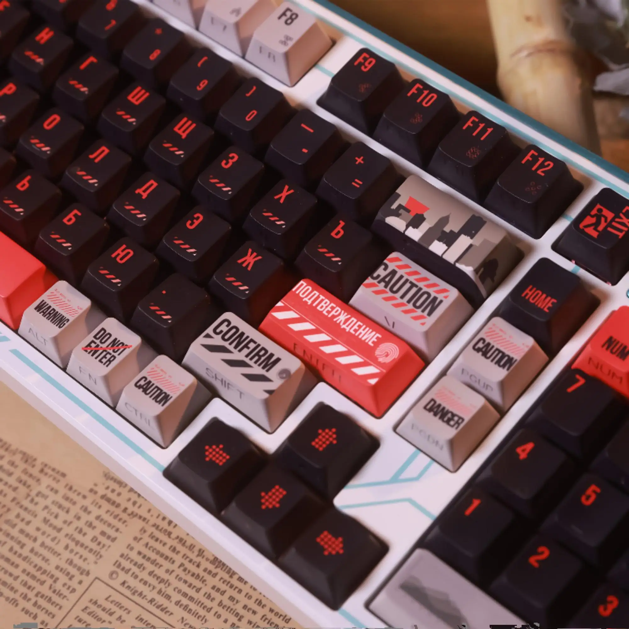 Nuclear Theme Russian Keycaps PBT Cherry Profile Side Engraved Translucent RU Key Caps for Gaming Mechanical Keyboard 129 Keys
Nuclear Theme Russian Keycaps PBT Cherry Profile Side Engraved Translucent RU Key Caps for Gaming Mechanical Keyboard 129 Keys