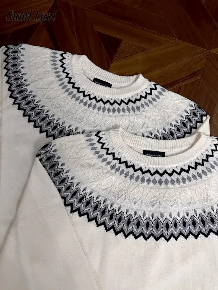 Осень-зима 2025 г., модные вязаные крючком мужские свитера, винтажные вязаные пуловеры с круглым вырезом и длинными рукавами, мужские модные вязаные свитера
Осень-зима 2025 г., модные вязаные крючком мужские свитера, винтажные вязаные пуловеры с круглым вырезом и длинными рукавами, мужские модные вязаные свитера