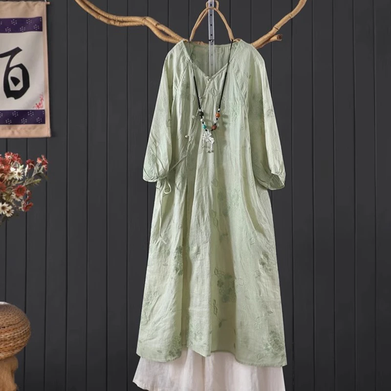 Женское повседневное платье из 100% льна, новинка 2025, летнее винтажное платье с v-образным вырезом и вышивкой, свободные удобные женские длинные платья M1794
Женское повседневное платье из 100% льна, новинка 2025, летнее винтажное платье с v-образным вырезом и вышивкой, свободные удобные женские длинные платья M1794