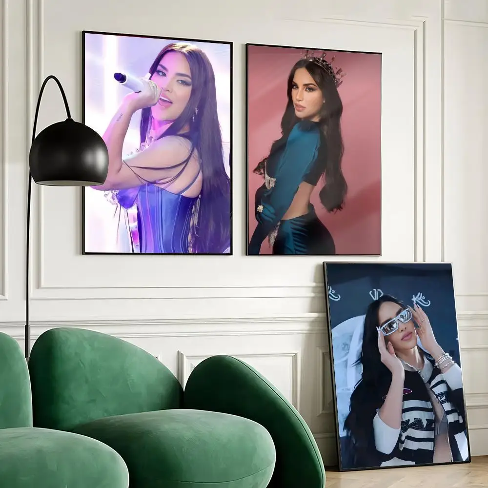 Singer K-Kimberly Loaiza Poster Waterproof Wall Art Sticker for Home Bar Decoration, Self-Adhesive Room Wall Decor Mural
Singer K-Kimberly Loaiza Poster Waterproof Wall Art Sticker for Home Bar Decoration, Self-Adhesive Room Wall Decor Mural