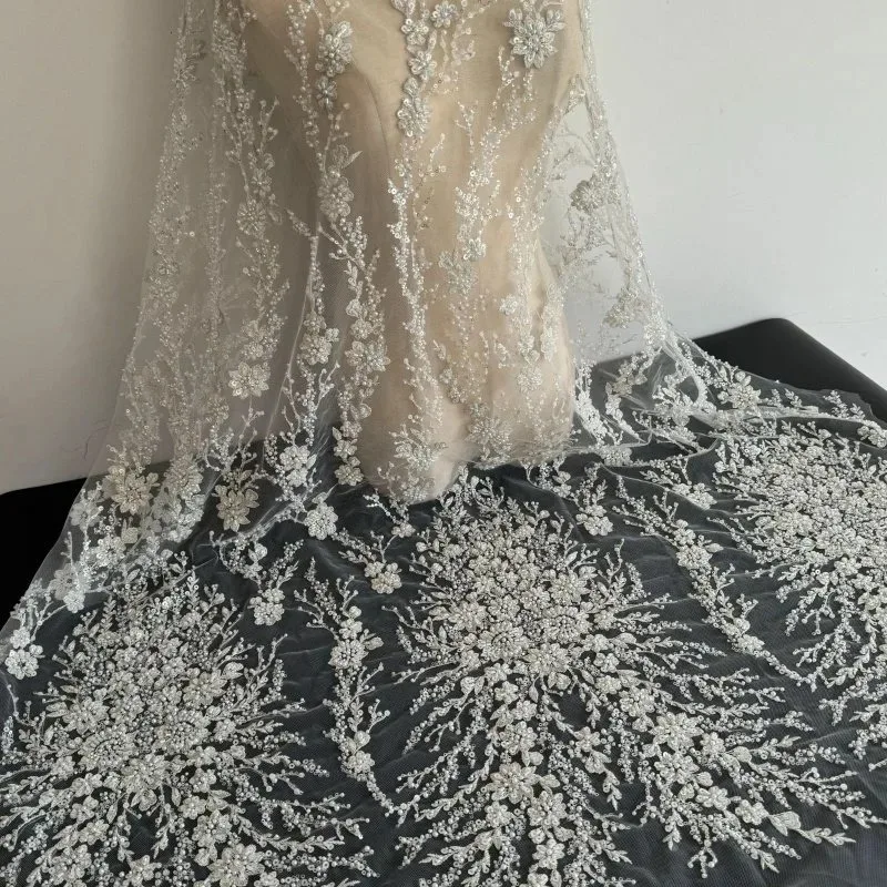 1.6M Wide, New Multi-color Nail Bead Sequin Lace Fabric, High-end Clothing, Wedding Dress Accessories, Handmade DIY Material
1.6M Wide, New Multi-color Nail Bead Sequin Lace Fabric, High-end Clothing, Wedding Dress Accessories, Handmade DIY Material