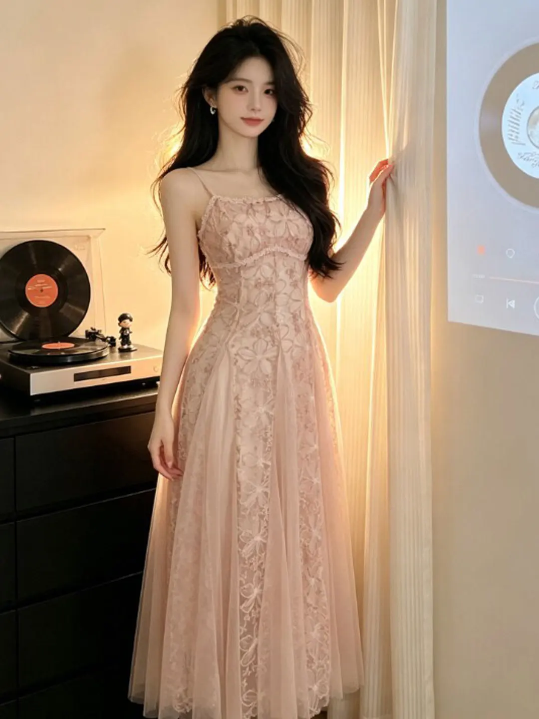 Gentle Wind Beautiful Slimming Lace Halter Dress Unique Style French Style Cotton Summer Slim Fit Dress Fairy Skirt
Gentle Wind Beautiful Slimming Lace Halter Dress Unique Style French Style Cotton Summer Slim Fit Dress Fairy Skirt