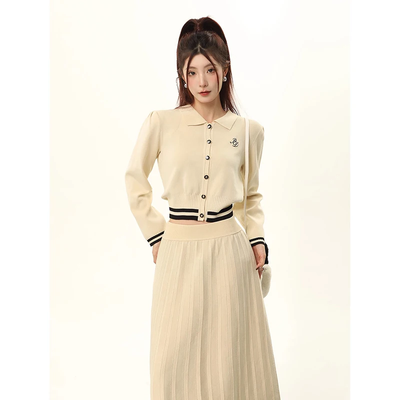 French Knit Cardigan Set For Women's 2023 Autumn/Winter New Chic Design Sense Lapel Short Top+Half Skirt Sweater Two Piece
French Knit Cardigan Set For Women's 2023 Autumn/Winter New Chic Design Sense Lapel Short Top+Half Skirt Sweater Two Piece