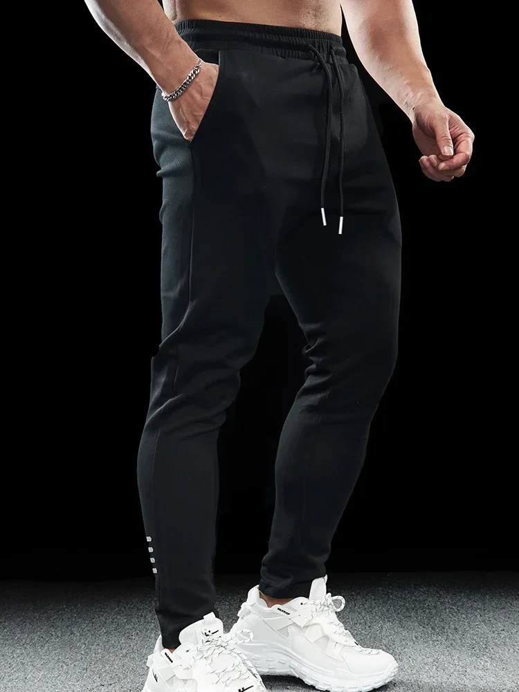 Higher Quality Men's Sports Fitness Casual Slim Stretch Running Sweatpants Man Training Wear Long Pants Winner Trousers Outdoor
Higher Quality Men's Sports Fitness Casual Slim Stretch Running Sweatpants Man Training Wear Long Pants Winner Trousers Outdoor