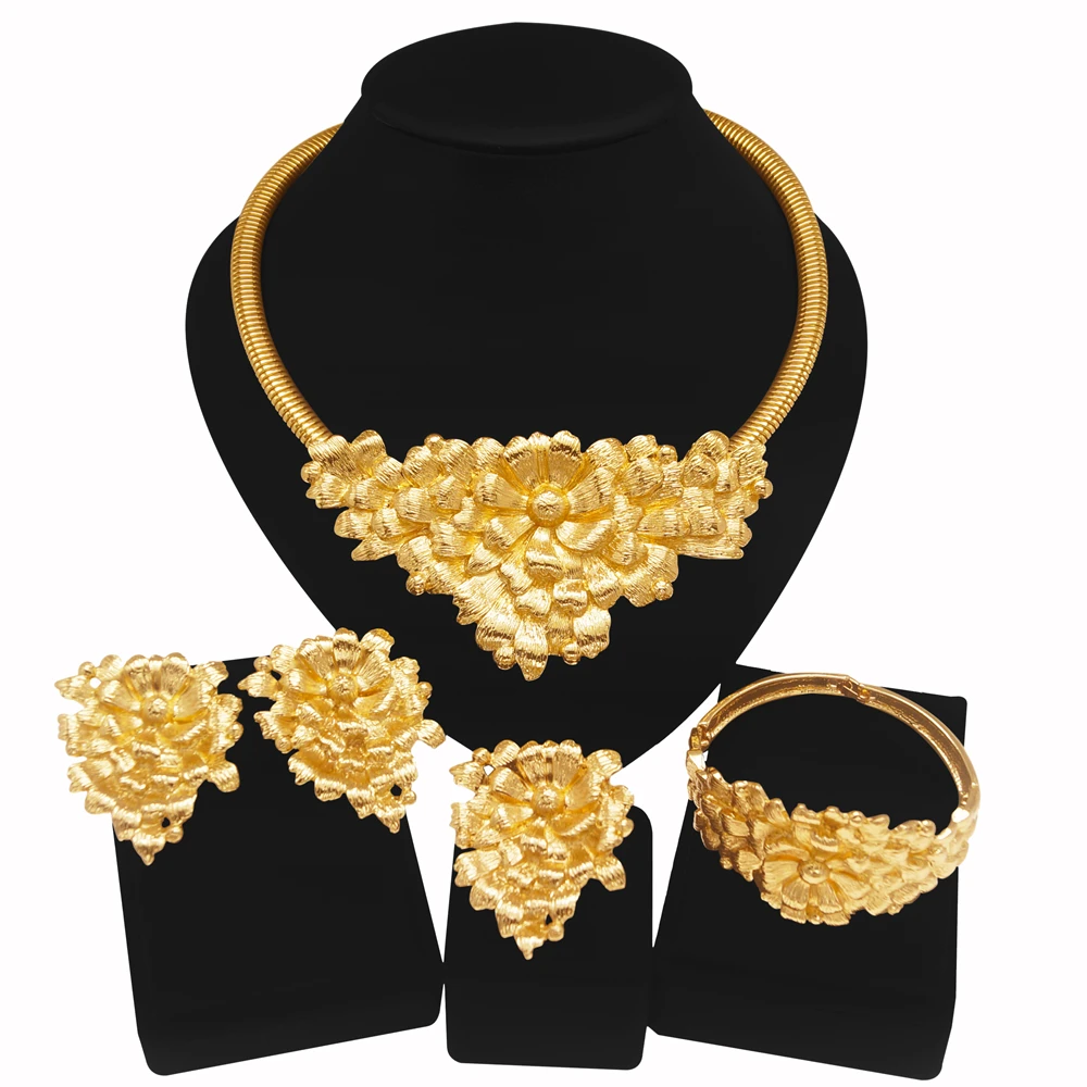 Женские позолоченные ювелирные изделия, оригинальные женские ожерелья с большим бутоном, комплект ювелирных изделий, модные серьги в Дубае, кольца, свадебные аксессуары
Женские позолоченные ювелирные изделия, оригинальные женские ожерелья с большим бутоном, комплект ювелирных изделий, модные серьги в Дубае, кольца, свадебные аксессуары