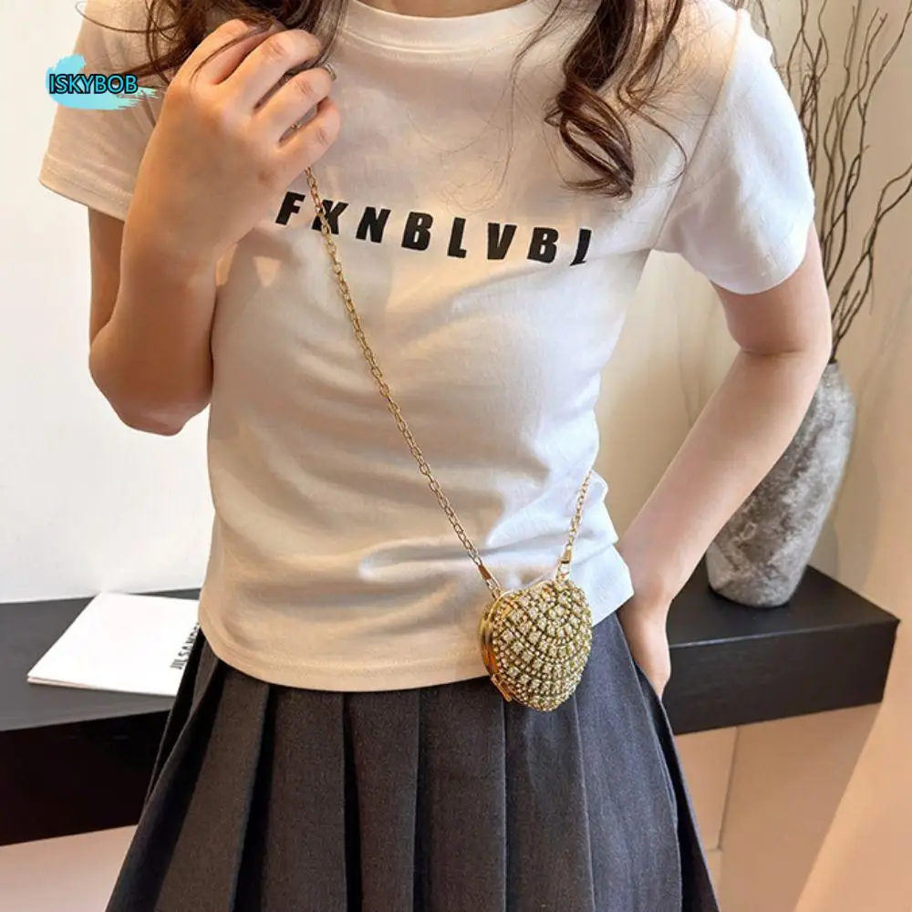 Luxury Rhinestone Evening Bag Sparkling Heart Shaped Banquet Chain Bag Wallet Single Shoulder Mini Lipstick Bag Party
Luxury Rhinestone Evening Bag Sparkling Heart Shaped Banquet Chain Bag Wallet Single Shoulder Mini Lipstick Bag Party