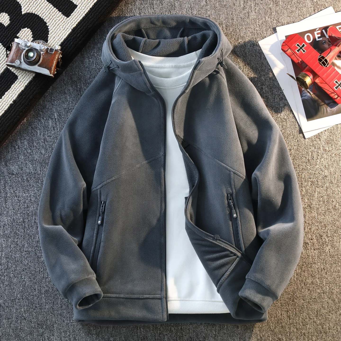 Men's Casual Fleece Jacket Lightweight Spring Autumn New Style Korean Version Youth Fashion Urban Wear Polyester Fiber Zipper...
Men's Casual Fleece Jacket Lightweight Spring Autumn New Style Korean Version Youth Fashion Urban Wear Polyester Fiber Zipper...