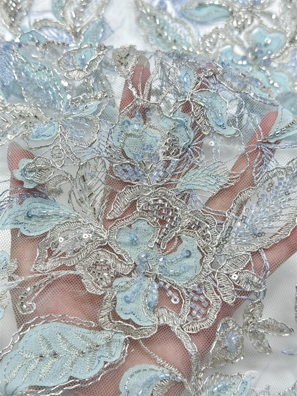 Latest Nigerian Sequins Lace Fabric Heavy Hand Beaded Lace Fabric Luxury French Embroidery Beads Lace Fabric For Wedding
Latest Nigerian Sequins Lace Fabric Heavy Hand Beaded Lace Fabric Luxury French Embroidery Beads Lace Fabric For Wedding