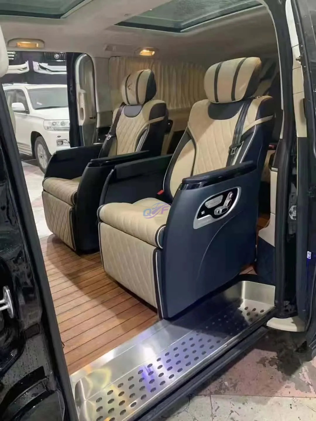 Высококачественные роскошные автомобильные сиденья для автодомов, караванов и кемперов, складные внутренние кровати, сиденья для автодомов, прямые продажи с завода.
Высококачественные роскошные автомобильные сиденья для автодомов, караванов и кемперов, складные внутренние кровати, сиденья для автодомов, прямые продажи с завода.