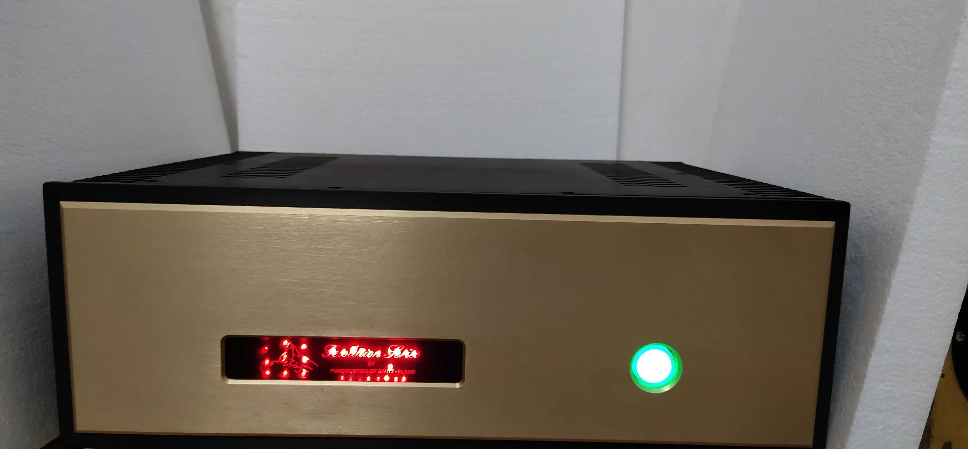 High power finished FM711 HIFI power amplifier 800W*2 2ohm 500W*2 4ohm post-stage power amplifier beyond dartzeel amp
High power finished FM711 HIFI power amplifier 800W*2 2ohm 500W*2 4ohm post-stage power amplifier beyond dartzeel amp