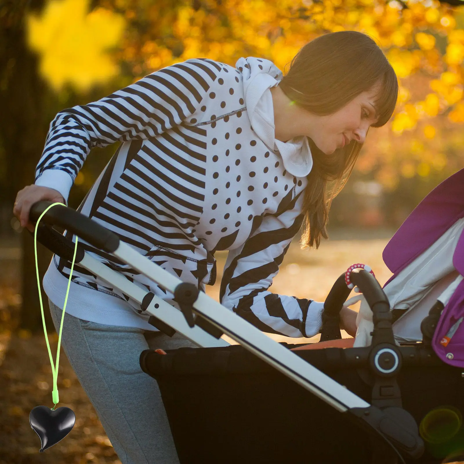 1Pair Baby Bib Clip Strap Multifunctional Stroller Bib Holder Secure Napkin Towel Apron Clip for Car Seat High Chair Feeding
1Pair Baby Bib Clip Strap Multifunctional Stroller Bib Holder Secure Napkin Towel Apron Clip for Car Seat High Chair Feeding