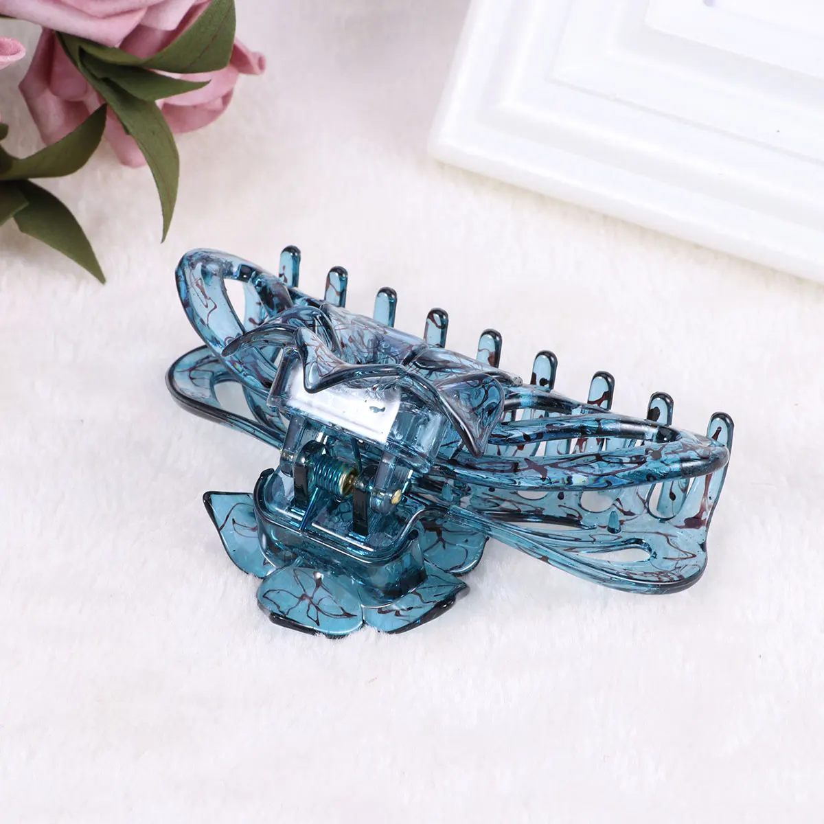 Stylish Large Claw Clips Non-Slip Flower Pattern Hair Clamp For Women Girls Blue Comfortable Hair Styling Tool All Seasons Water
Stylish Large Claw Clips Non-Slip Flower Pattern Hair Clamp For Women Girls Blue Comfortable Hair Styling Tool All Seasons Water