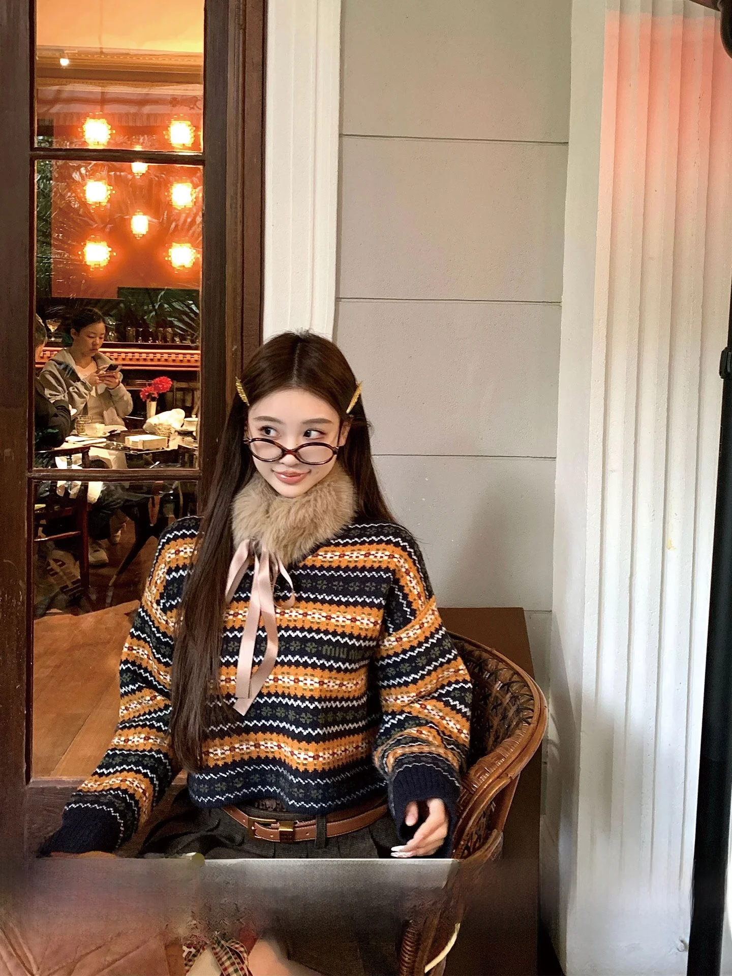 Okaaay Autumn Caramel Loose Striped Color Block Knitwear Korean Style V-Neck Long Sleeve Sweater Casual Slimming Effectiveness
Okaaay Autumn Caramel Loose Striped Color Block Knitwear Korean Style V-Neck Long Sleeve Sweater Casual Slimming Effectiveness