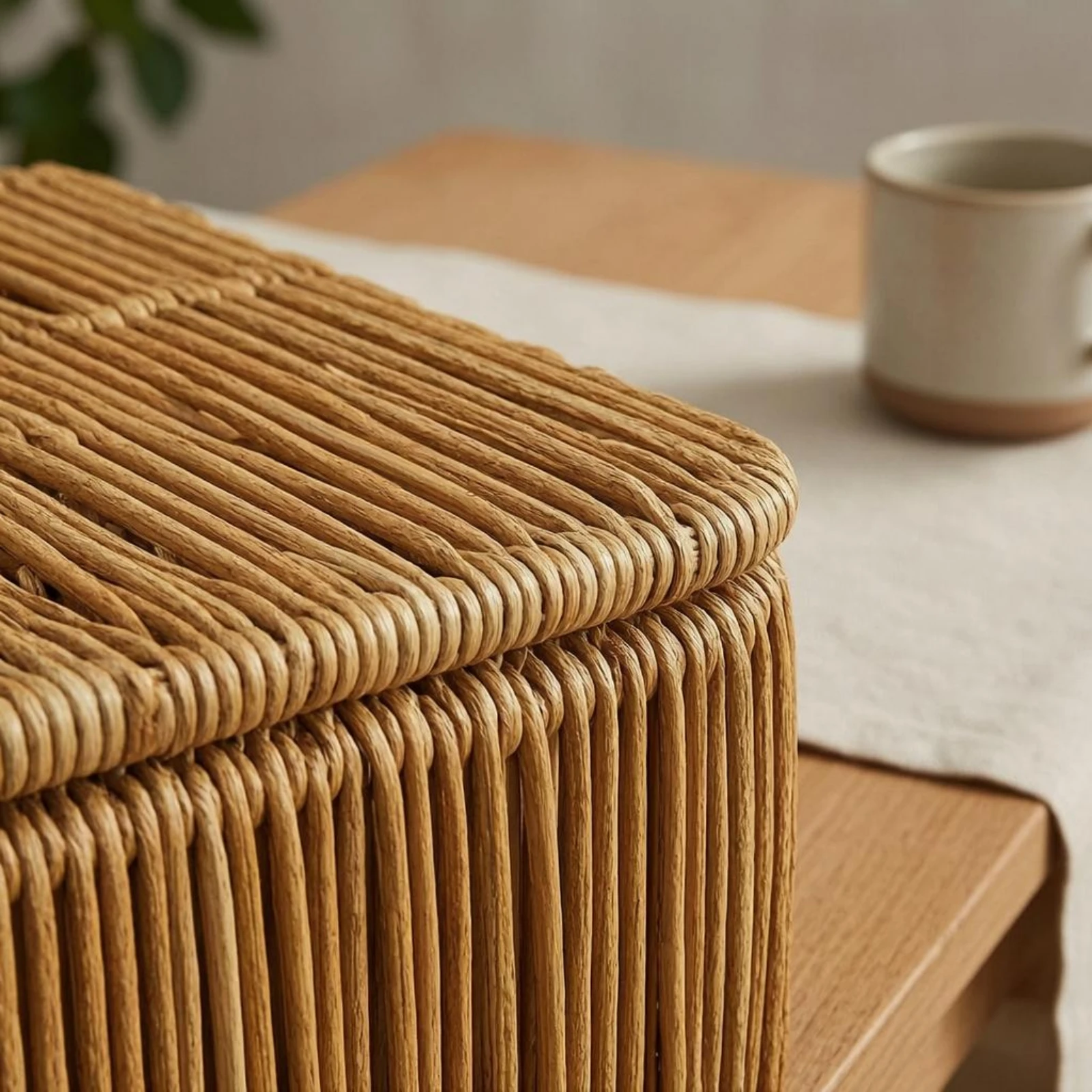 Rattan Tissue Box Cover Thick Border Household Decor
Rattan Tissue Box Cover Thick Border Household Decor