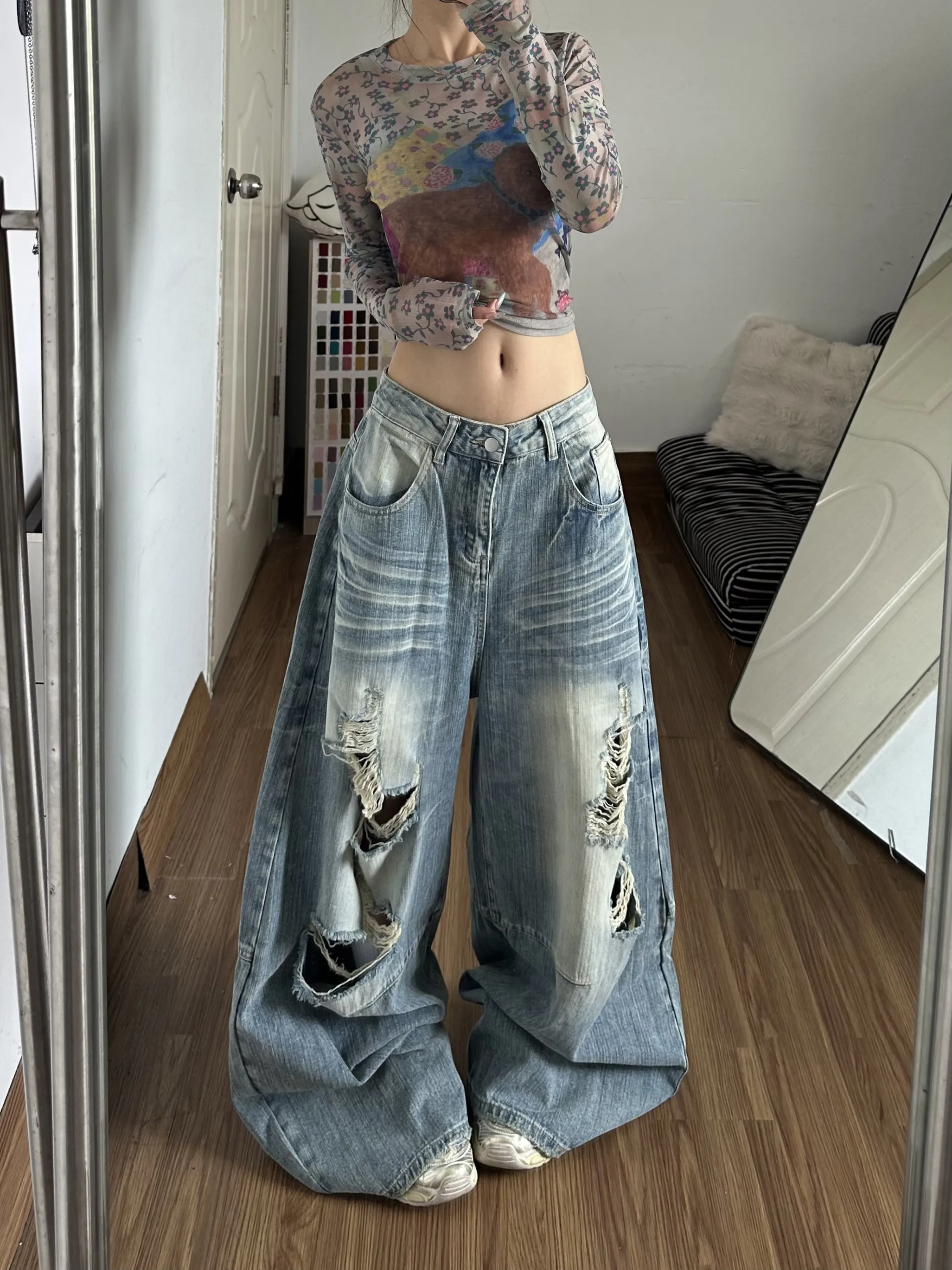 American Style Vintage Washed Ripped Knife Wide Leg Loose Jeans Men's Summer New Arrival Floor Length Trousers
American Style Vintage Washed Ripped Knife Wide Leg Loose Jeans Men's Summer New Arrival Floor Length Trousers