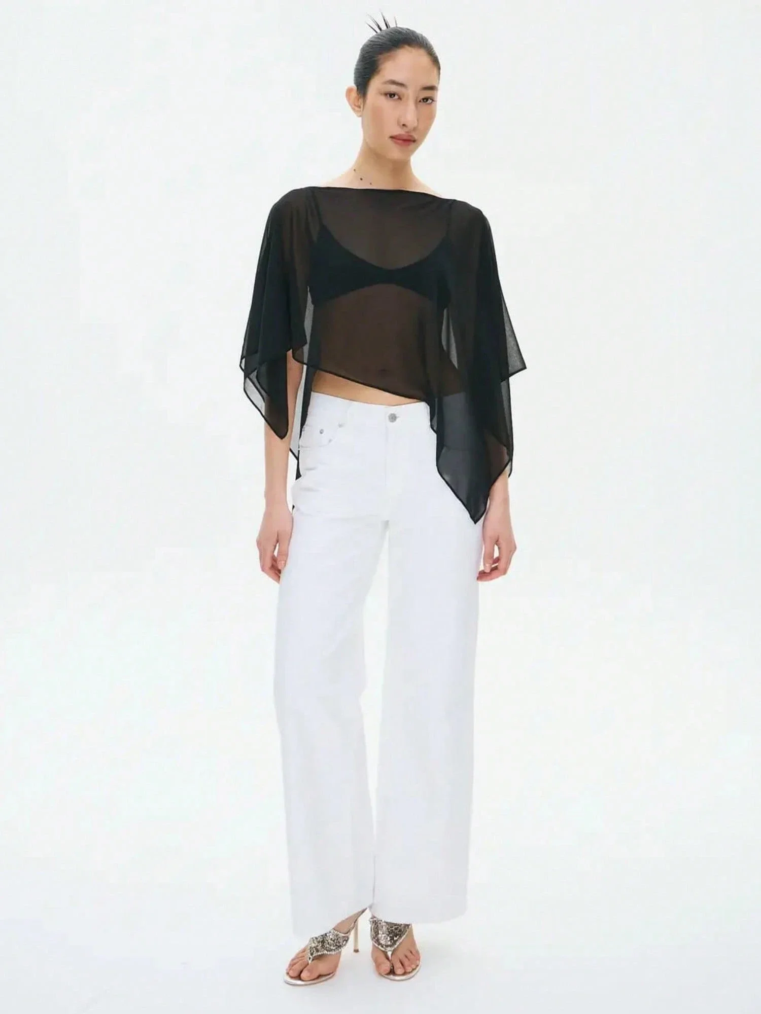 Женское асимметричное пончо из прозрачной сетки на одно плечо, легкий топ-накидка
Женское асимметричное пончо из прозрачной сетки на одно плечо, легкий топ-накидка