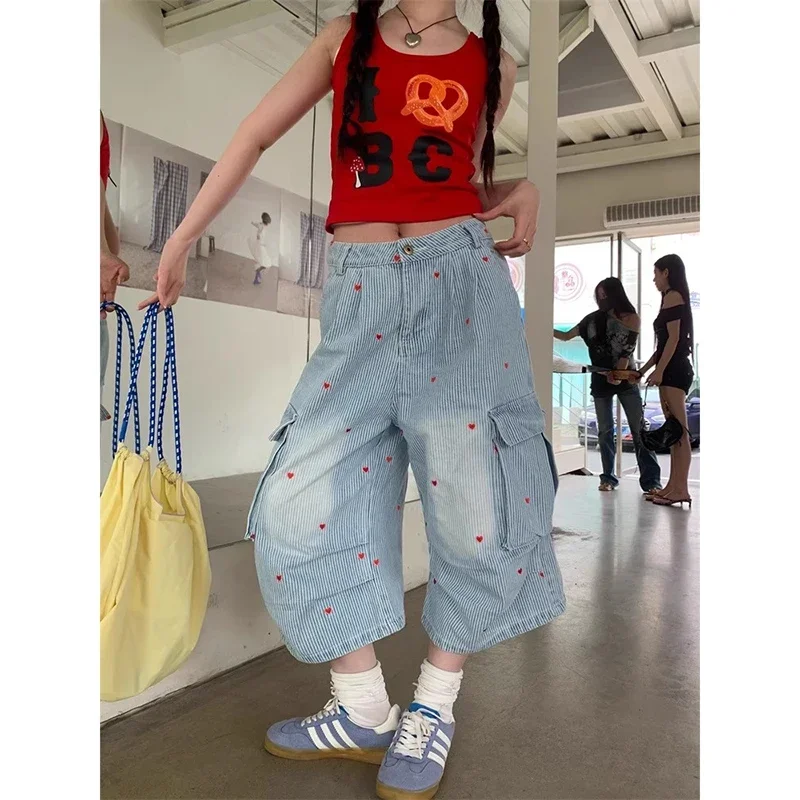 Vintage Summer 90s Cargo Jeans Women Y2k Retro Blue Stripe Wide Leg Pants Hip Hop Streetwear Baggy Pockets Denim Shorts
Vintage Summer 90s Cargo Jeans Women Y2k Retro Blue Stripe Wide Leg Pants Hip Hop Streetwear Baggy Pockets Denim Shorts