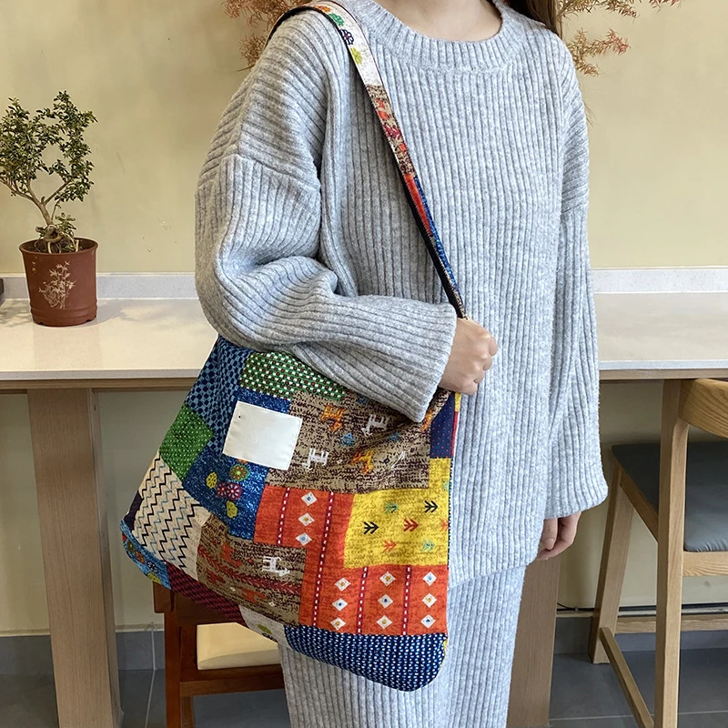 Ethnic Style Women's Bag High-Capacity Shoulder Bags Retro Double-Sided Patchwork Denim Bag Bohemia Shopping Tote Niche Design
Ethnic Style Women's Bag High-Capacity Shoulder Bags Retro Double-Sided Patchwork Denim Bag Bohemia Shopping Tote Niche Design