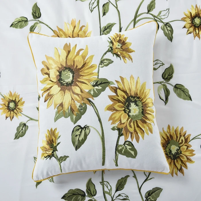Cotton Embroidered Cushion Foreign Trade Pillow Pure Cotton Pillow Sofa Cushion Car Cushion Embroidered Bedside Cushion
Cotton Embroidered Cushion Foreign Trade Pillow Pure Cotton Pillow Sofa Cushion Car Cushion Embroidered Bedside Cushion