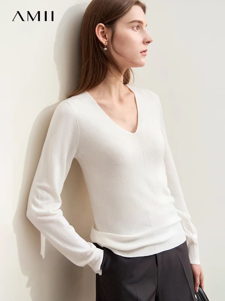 Amii Minimalism Women's Clothing 2024 Autumn New Commuter Heart V-neck Stitch Solid Basic Sweater For Women Slim Tops 12423002
Amii Minimalism Women's Clothing 2024 Autumn New Commuter Heart V-neck Stitch Solid Basic Sweater For Women Slim Tops 12423002