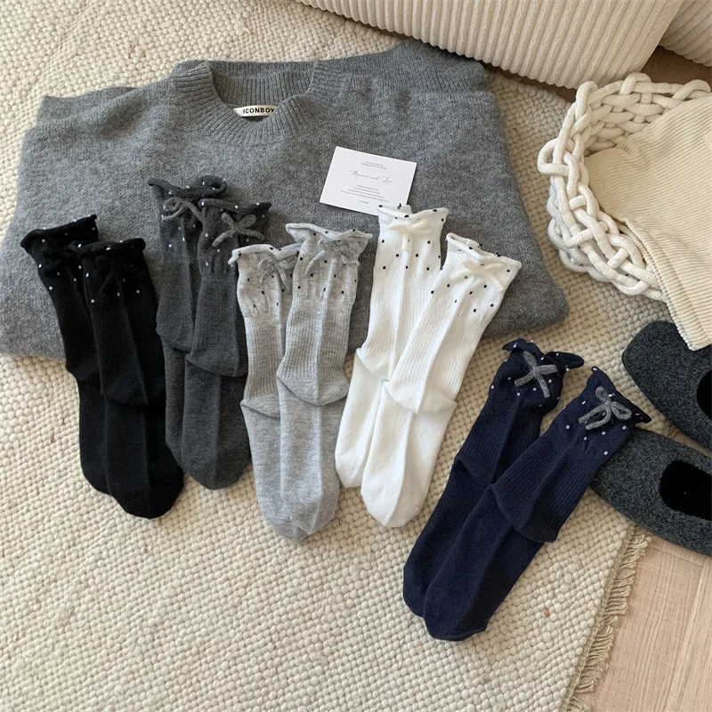 1/5 pairs of autumn winter warm soft mid tube socks breathable sweat absorbing sweet simple casual socks
1/5 pairs of autumn winter warm soft mid tube socks breathable sweat absorbing sweet simple casual socks