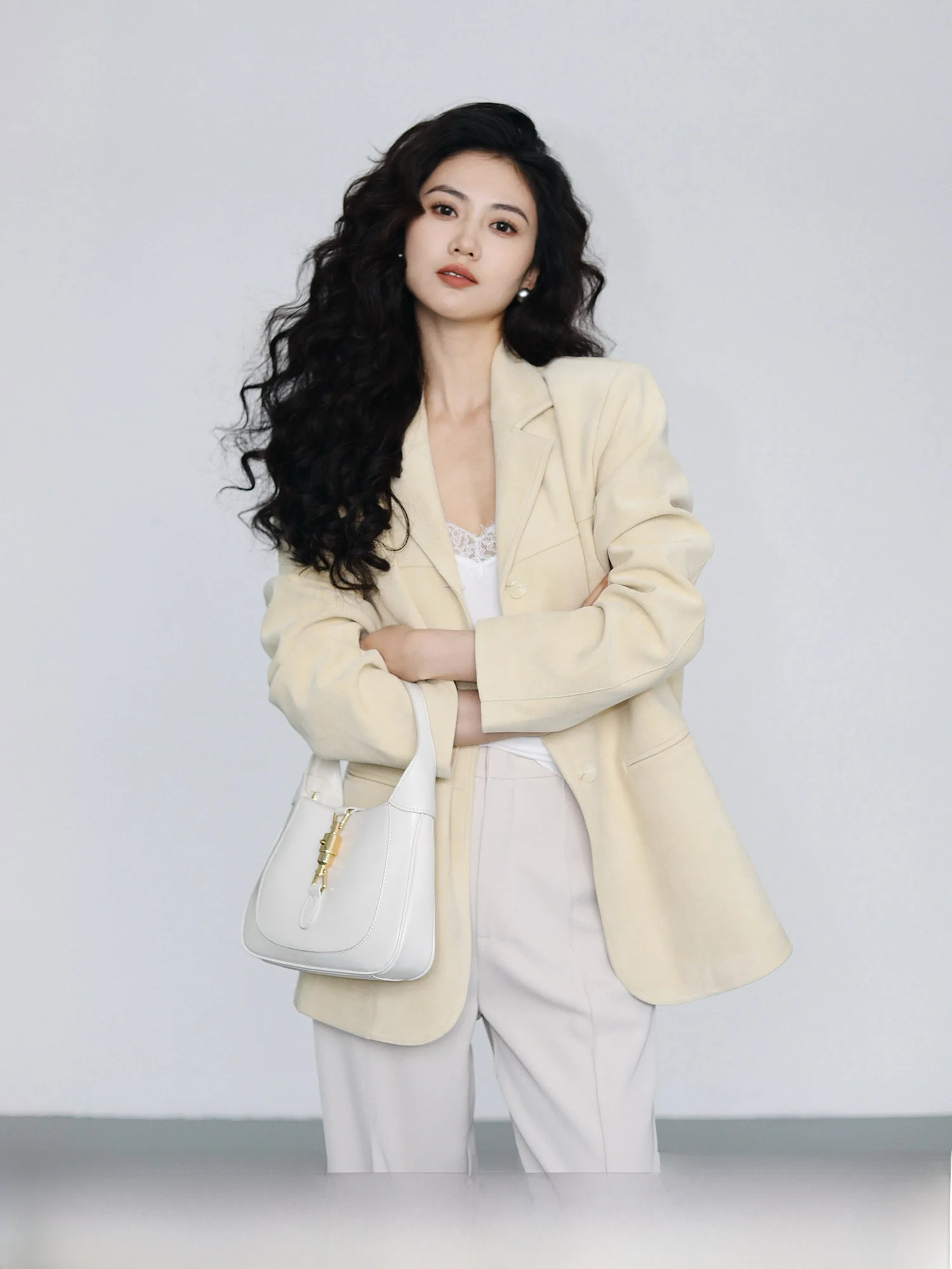 TAIYANG OFFICE Spring New Women's Suede Jaet Casual Elegance Small Suit Commute Sle Long Sve Mid-Length Coat
TAIYANG OFFICE Spring New Women's Suede Jaet Casual Elegance Small Suit Commute Sle Long Sve Mid-Length Coat