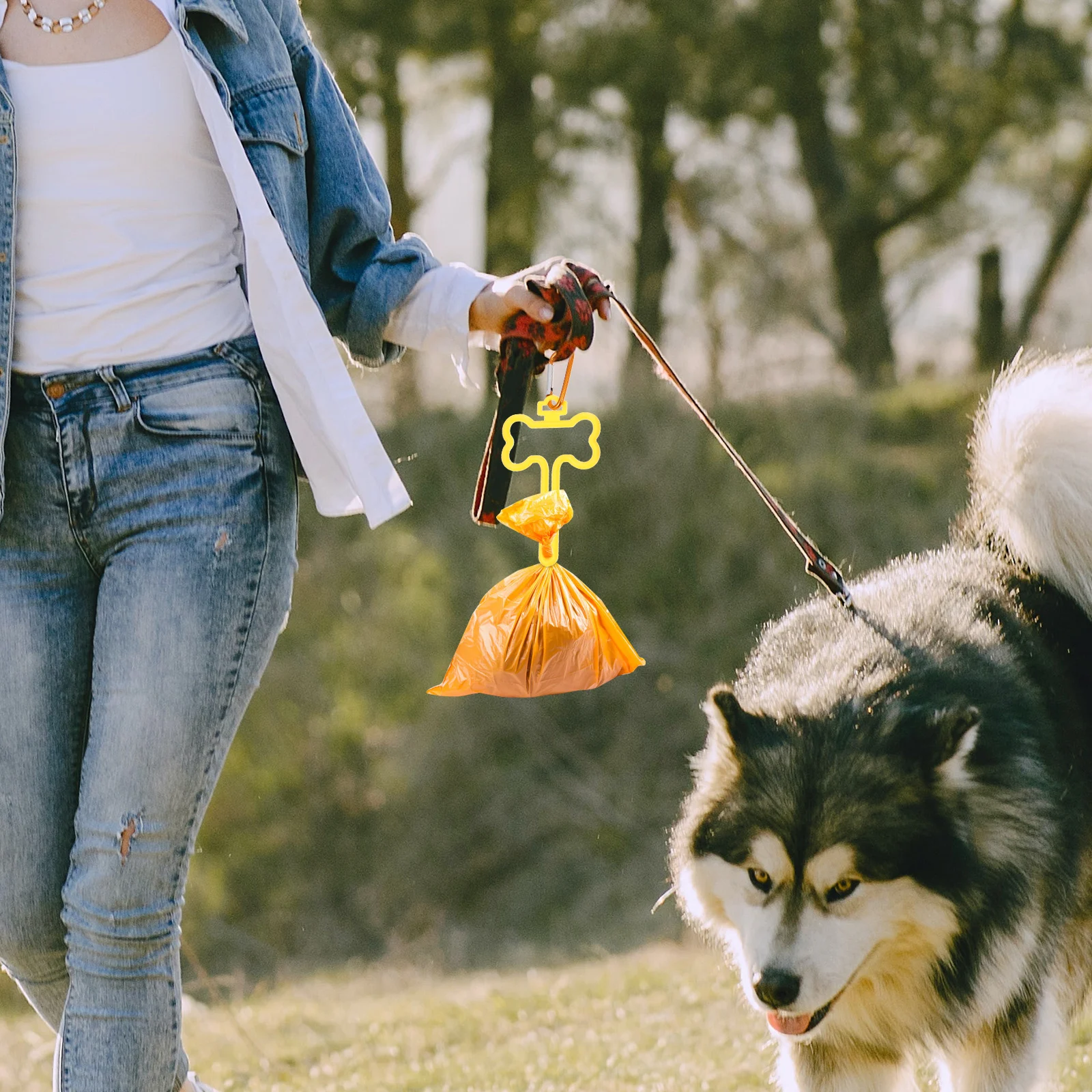 5pcs Pet Poop Bag Holder Portable Trash Clips Durable ABS Hand-free Dog Walking Garbage Dispenser Lightweight Compact Storage
5pcs Pet Poop Bag Holder Portable Trash Clips Durable ABS Hand-free Dog Walking Garbage Dispenser Lightweight Compact Storage