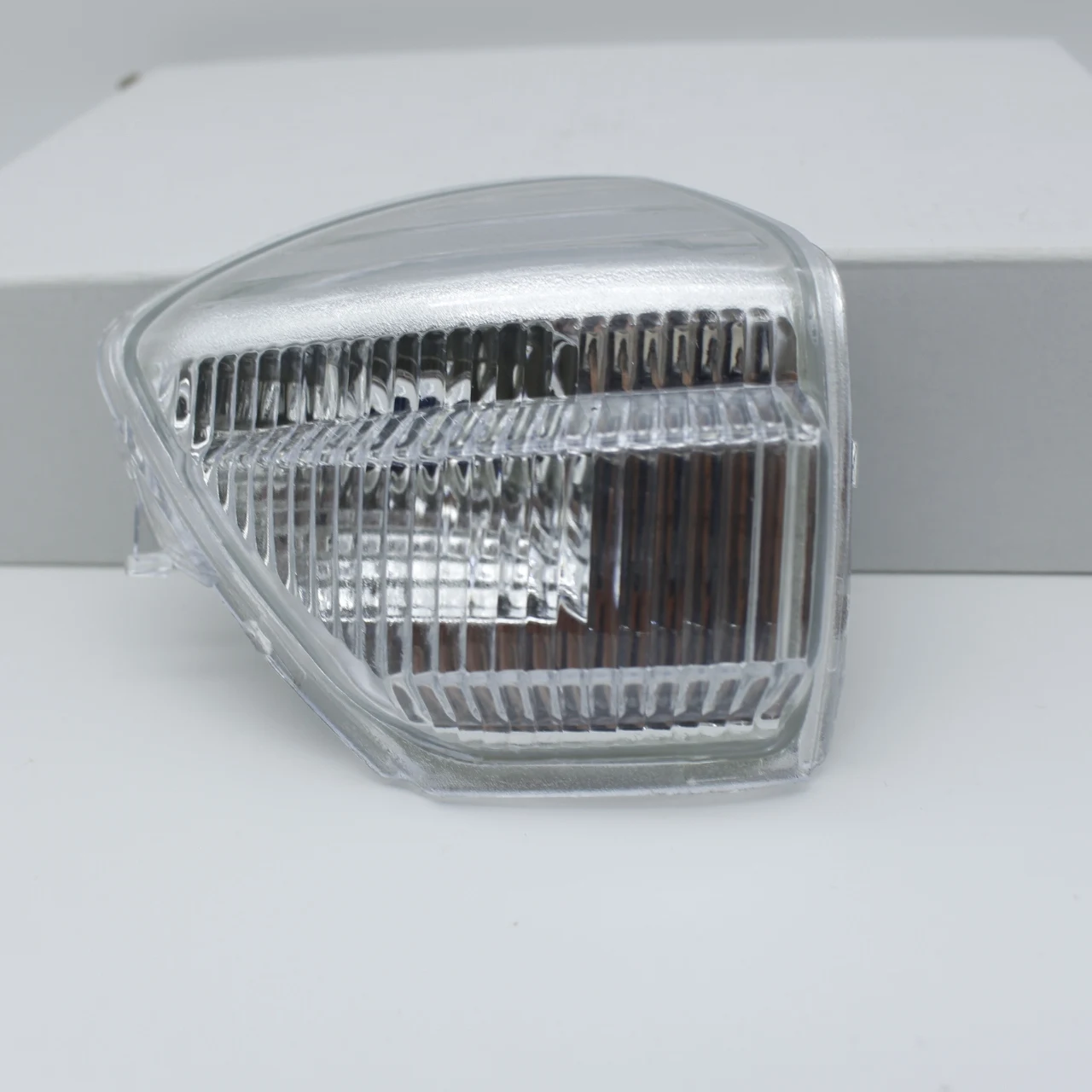 Side Mirror Turn Signal Lamp, Bulb Not Included, Fits Ford Galaxy (2006-2015 ) & Kuga (2008-2016)
Side Mirror Turn Signal Lamp, Bulb Not Included, Fits Ford Galaxy (2006-2015 ) & Kuga (2008-2016)