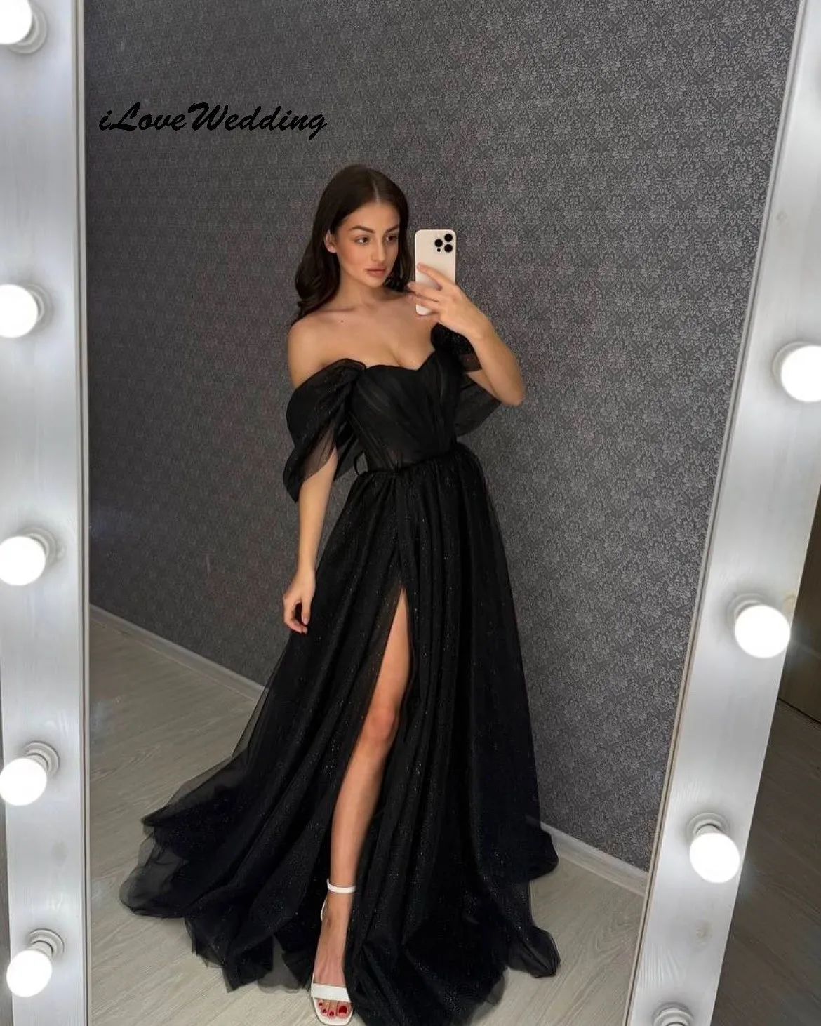 Elegant Women V-Neck Prom Dresses 2025 Organza Off The Shoulder Woman Party Dress A-Line Evening Dresses Rucvhed Gala Customized
Elegant Women V-Neck Prom Dresses 2025 Organza Off The Shoulder Woman Party Dress A-Line Evening Dresses Rucvhed Gala Customized