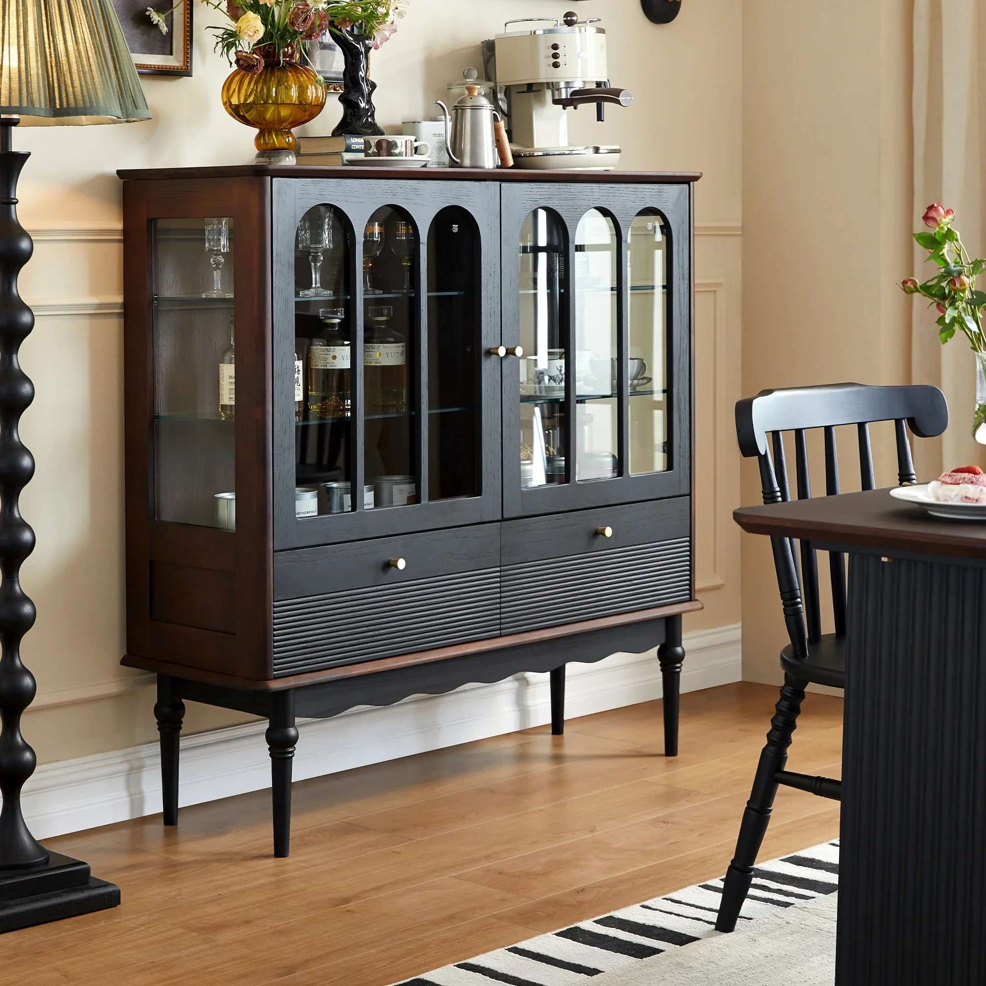 American solid wood dining side cabinet French retro black light luxury high-end locker living room against the wall
American solid wood dining side cabinet French retro black light luxury high-end locker living room against the wall