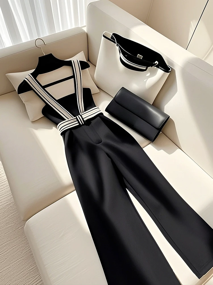 Винтажные черные брюки на бретелях в ленивом стиле для женщин, осенние свободные прямые широкие брюки с высокой талией, повседневные универсальные комбинезоны
Винтажные черные брюки на бретелях в ленивом стиле для женщин, осенние свободные прямые широкие брюки с высокой талией, повседневные универсальные комбинезоны