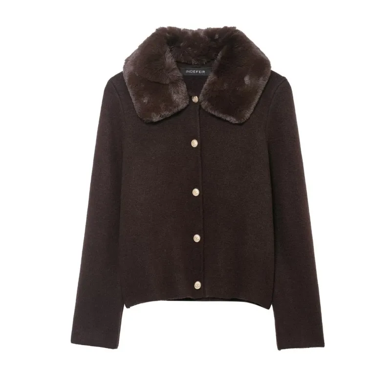 Autumn Winter Women Cardigan with Faux Fur Collar Casual Pocket Button Fashion Female Sweater Chic Elegant Tops
Autumn Winter Women Cardigan with Faux Fur Collar Casual Pocket Button Fashion Female Sweater Chic Elegant Tops
