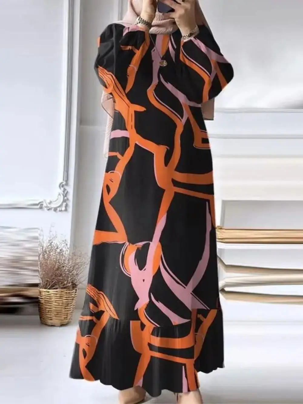 Новое поступление, Ближневосточная мусульманская женская винтажная Абая с пышными рукавами и цветочным принтом, рюшами и карманами - весна и осень LD800162
Новое поступление, Ближневосточная мусульманская женская винтажная Абая с пышными рукавами и цветочным принтом, рюшами и карманами - весна и осень LD800162