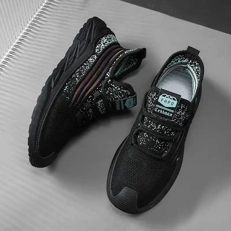 Мужские кроссовки из искусственной кожи с резиновой подошвой, черные, плетеные, для лета, баскетбольные, унисекс, спортивные, оригинальные.
Мужские кроссовки из искусственной кожи с резиновой подошвой, черные, плетеные, для лета, баскетбольные, унисекс, спортивные, оригинальные.