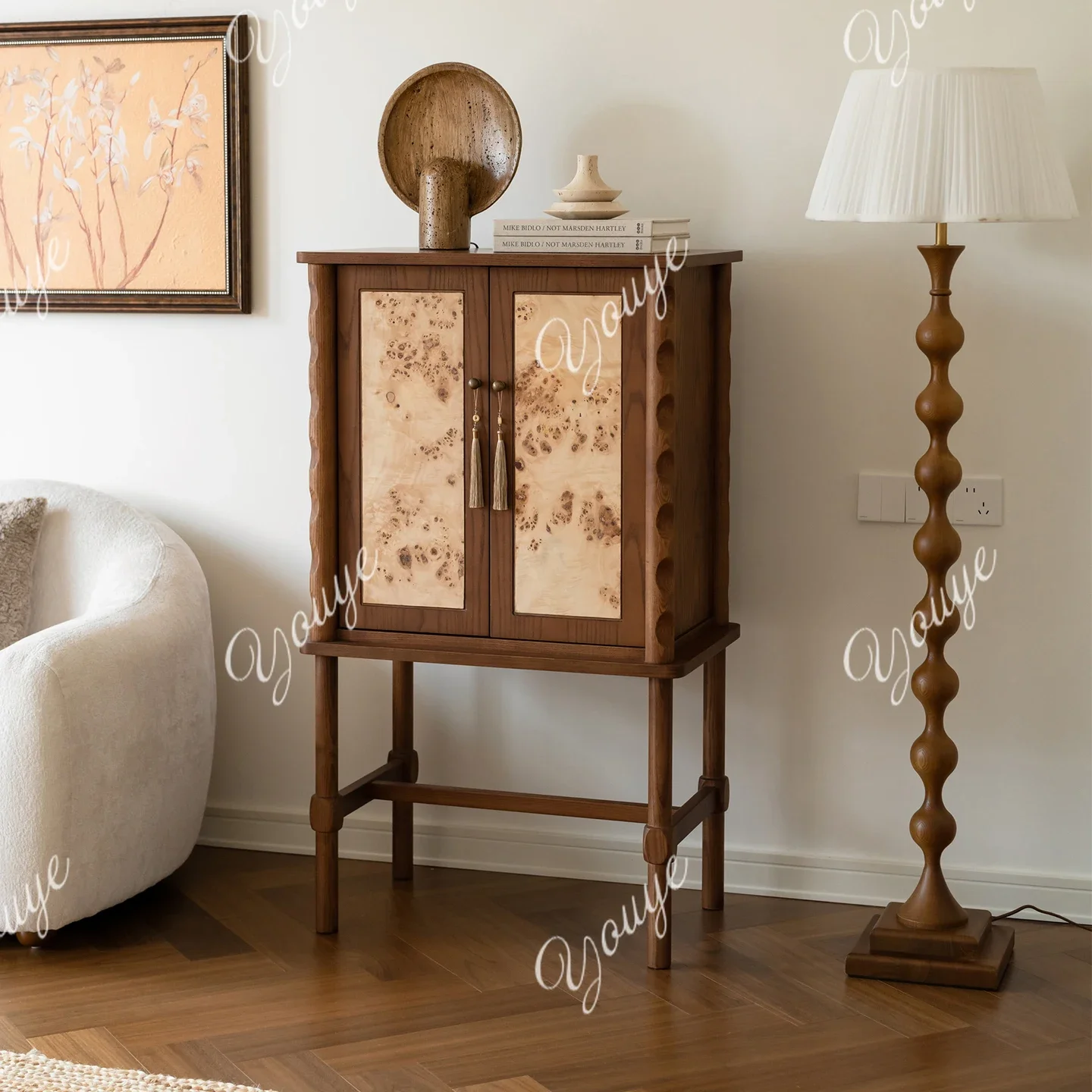 J French Retro Solid Wood Porch Cabinet, Bucket Cabinet, Household Living Room Locker, Double Door Storage Cabinet
J French Retro Solid Wood Porch Cabinet, Bucket Cabinet, Household Living Room Locker, Double Door Storage Cabinet