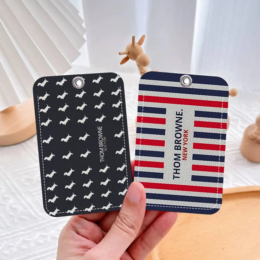 Fashion Brand T-Thom B-Brown Badge Holder Keychain For Bank Business Work Card Holder Student Card Protective Case Bus Card
Fashion Brand T-Thom B-Brown Badge Holder Keychain For Bank Business Work Card Holder Student Card Protective Case Bus Card